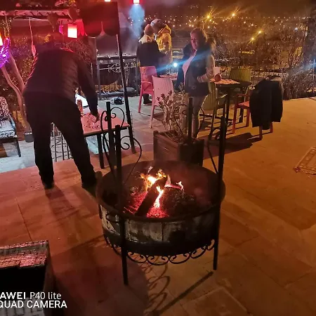 Gasthuis Ipekyolu Garden 3*