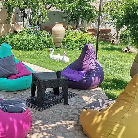 Gasthuis Ipekyolu Garden 3*