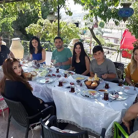 Ipekyolu Garden Pensión 4*