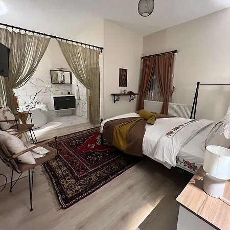 Ipekyolu Garden Casa de hóspedes