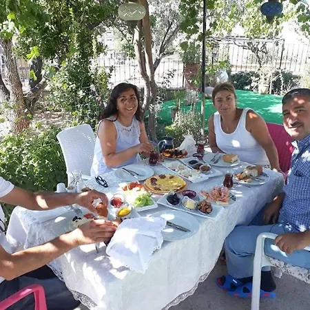 Casa de hóspedes Ipekyolu Garden