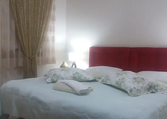 Ipekyolu Garden بيت ضيافة