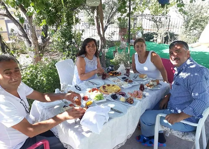 Pensión Ipekyolu Garden