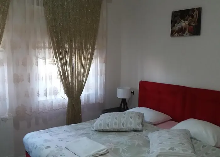 Ipekyolu Garden بيت ضيافة